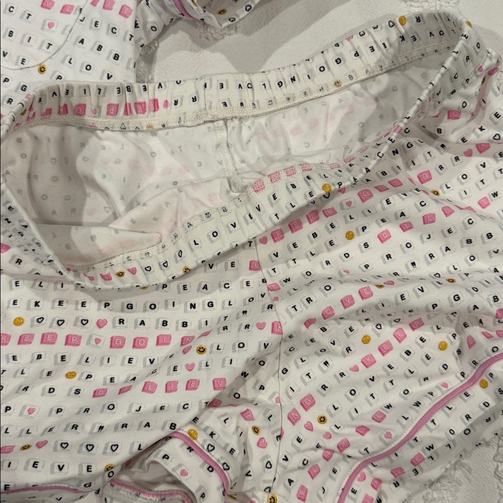 Brand new w/o tag Roberta Roller Rabbit White and Pink Kids Pajamas Never worn - Picture 8 of 8